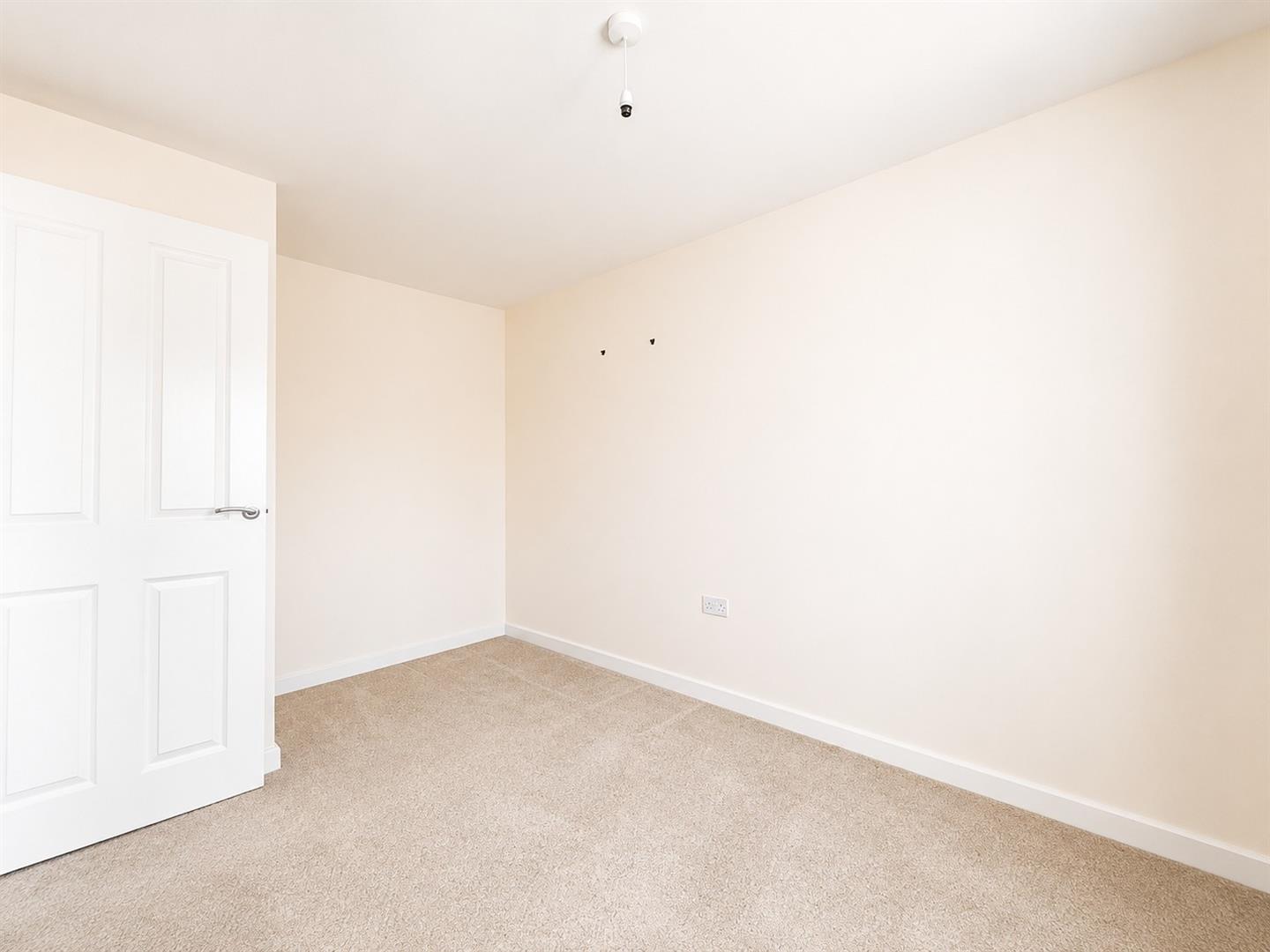 Hovingham Drive, Great Denham, Bedford